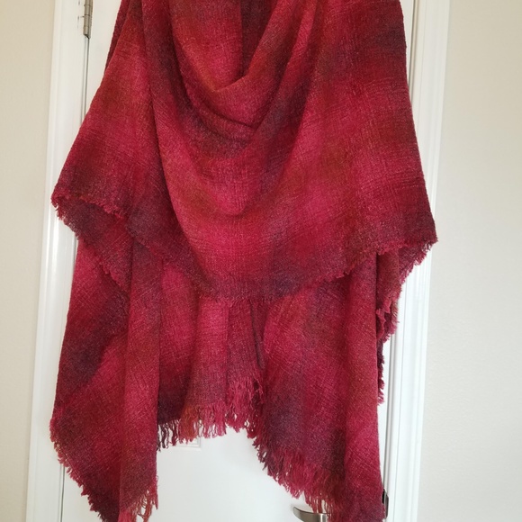 Irish Ruanas - Picture 2 of 4